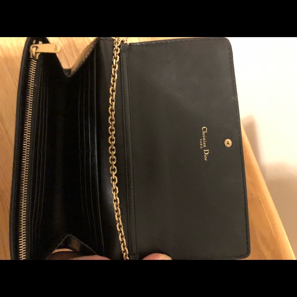 ❌SOLD❌ Authentic Dior j’adior croisiere chain wallet bag - Picture 5 of 7